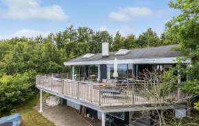 Lovely Pet-Friendly Home In Ebeltoft With Kitchen